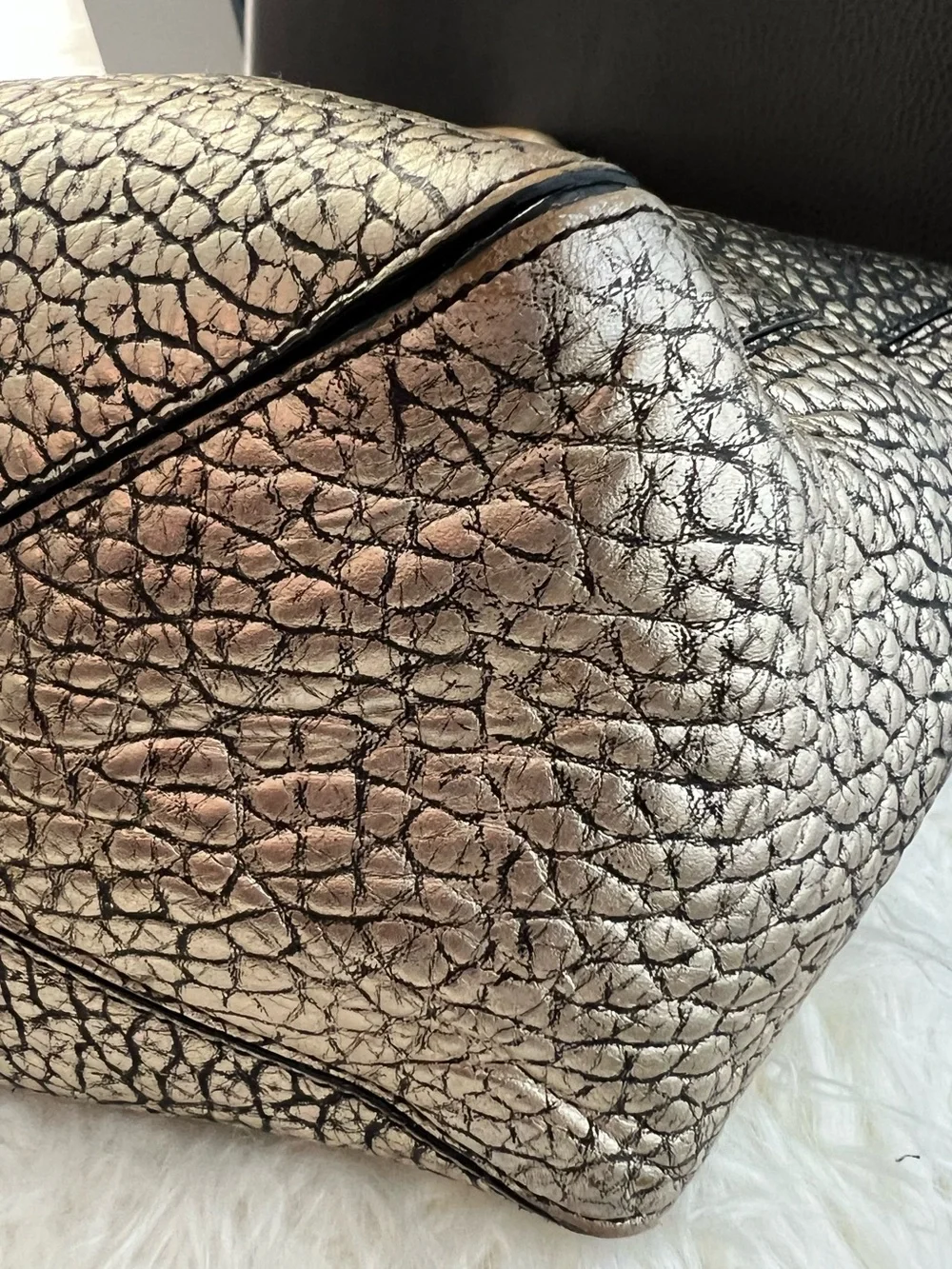 Burberry Gradient Metallic Signature Grain Medium Dewsbury Tote